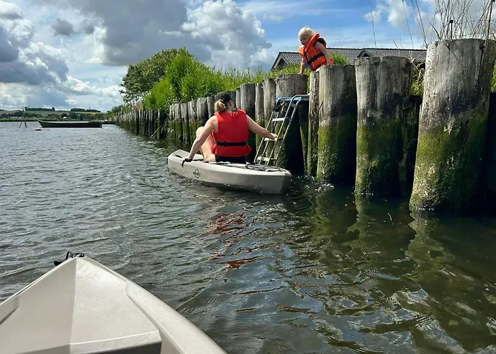Feriehus Protected Fjord With Fjord Views Randers