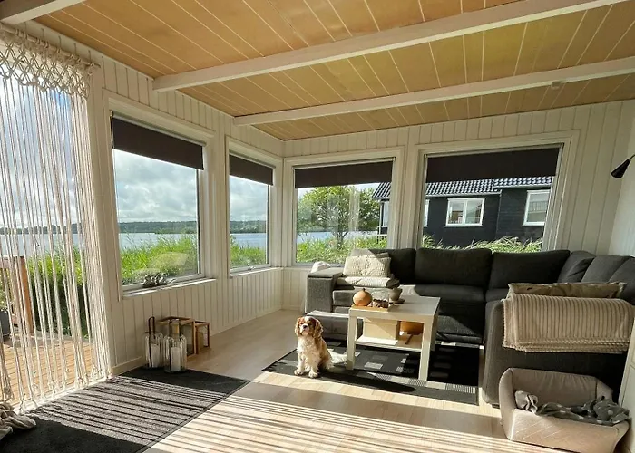 Feriehus Protected Fjord With Fjord Views